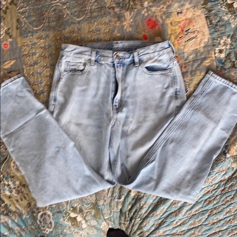 American eagle Mom Jean